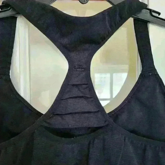 Athleta Black Racerback Sports Bra Medium Exercise Workout Athletic Loungewear - Picture 4 of 5